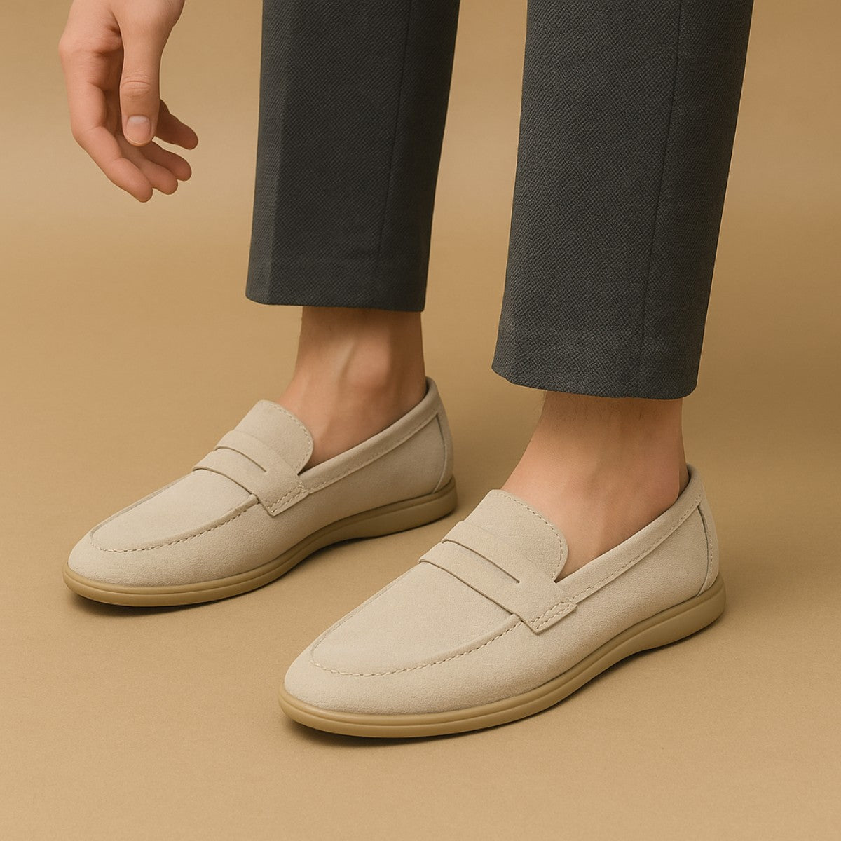 Mocassim Loafer de Camurca Masculino Master bege