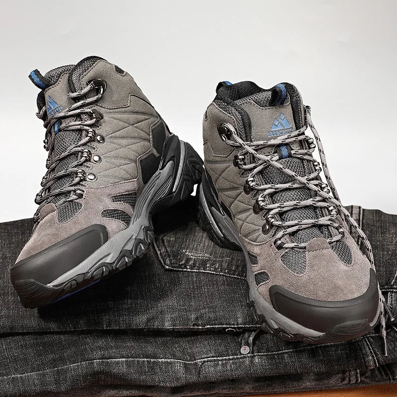 Bota Trekking Impermeável Civano