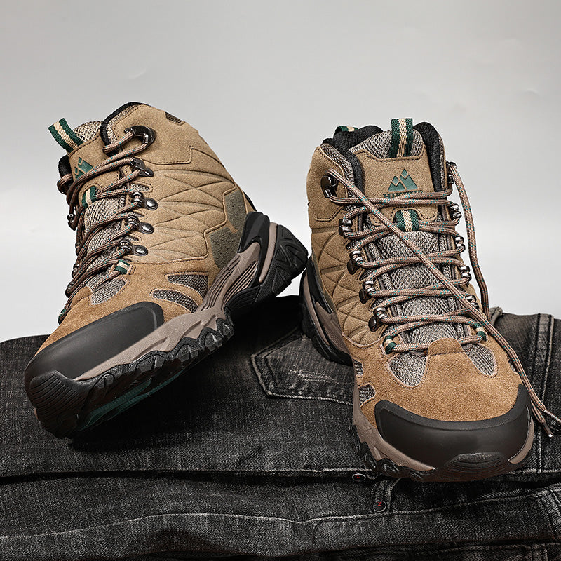 Bota Trekking Impermeável Civano
