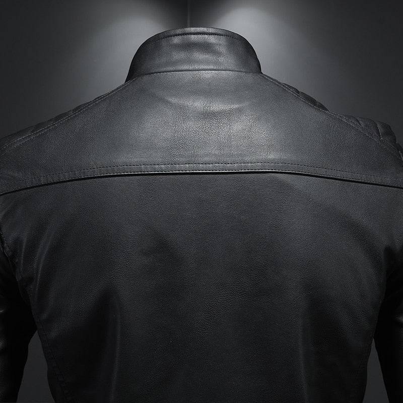 Jaqueta Masculina em Couro Genuíno - Black Shield